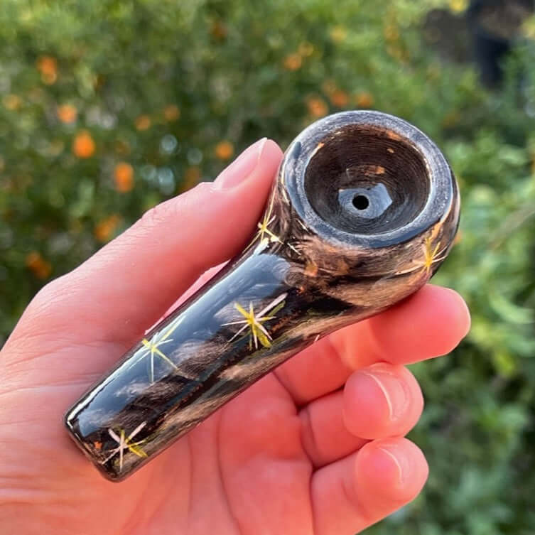 black smoking pipe